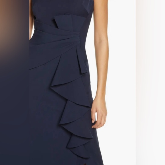 Eliza J Ruffle Front Gown - Picture 4 of 8